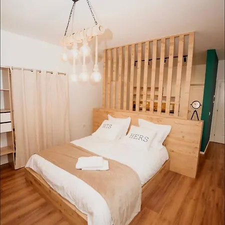 Tirana Green Apartment Apartamento *