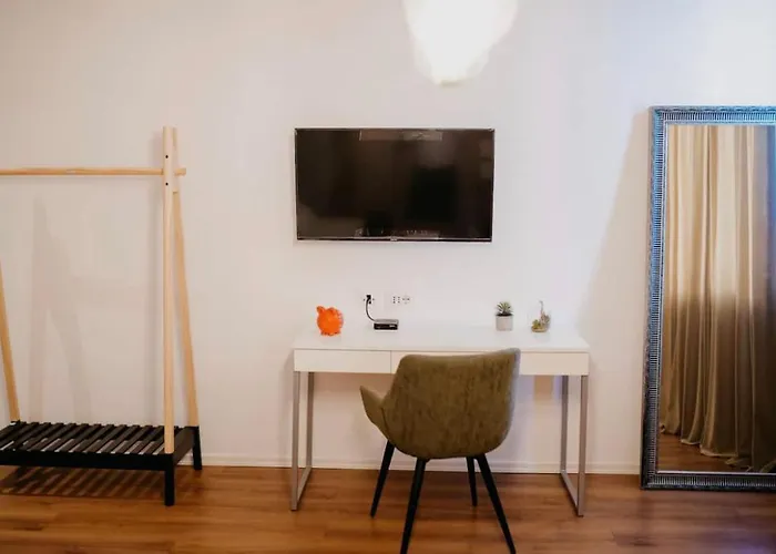 Tirana Green Apartment 公寓 地拉那