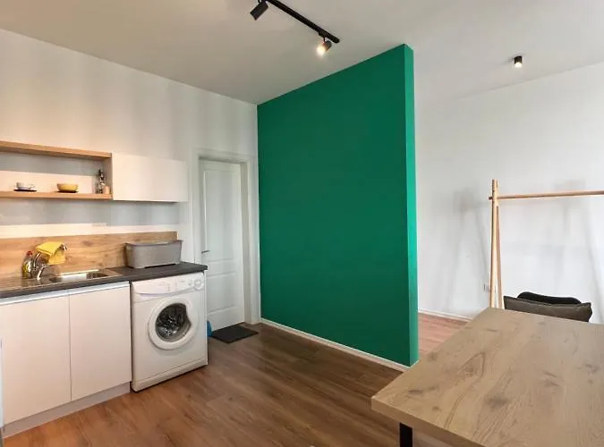 Tirana Green Apartment 公寓